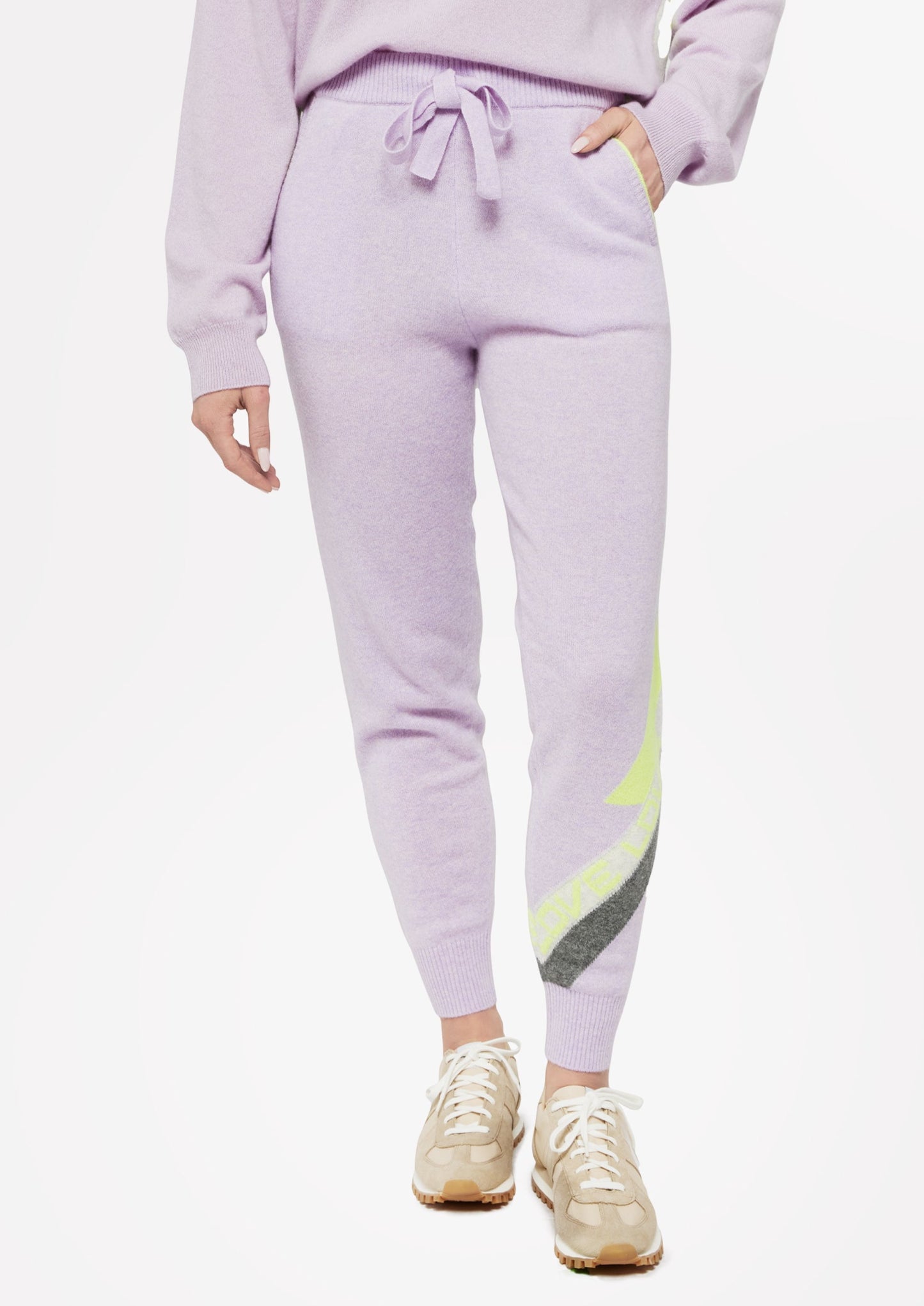 SPORTY JOGGERS