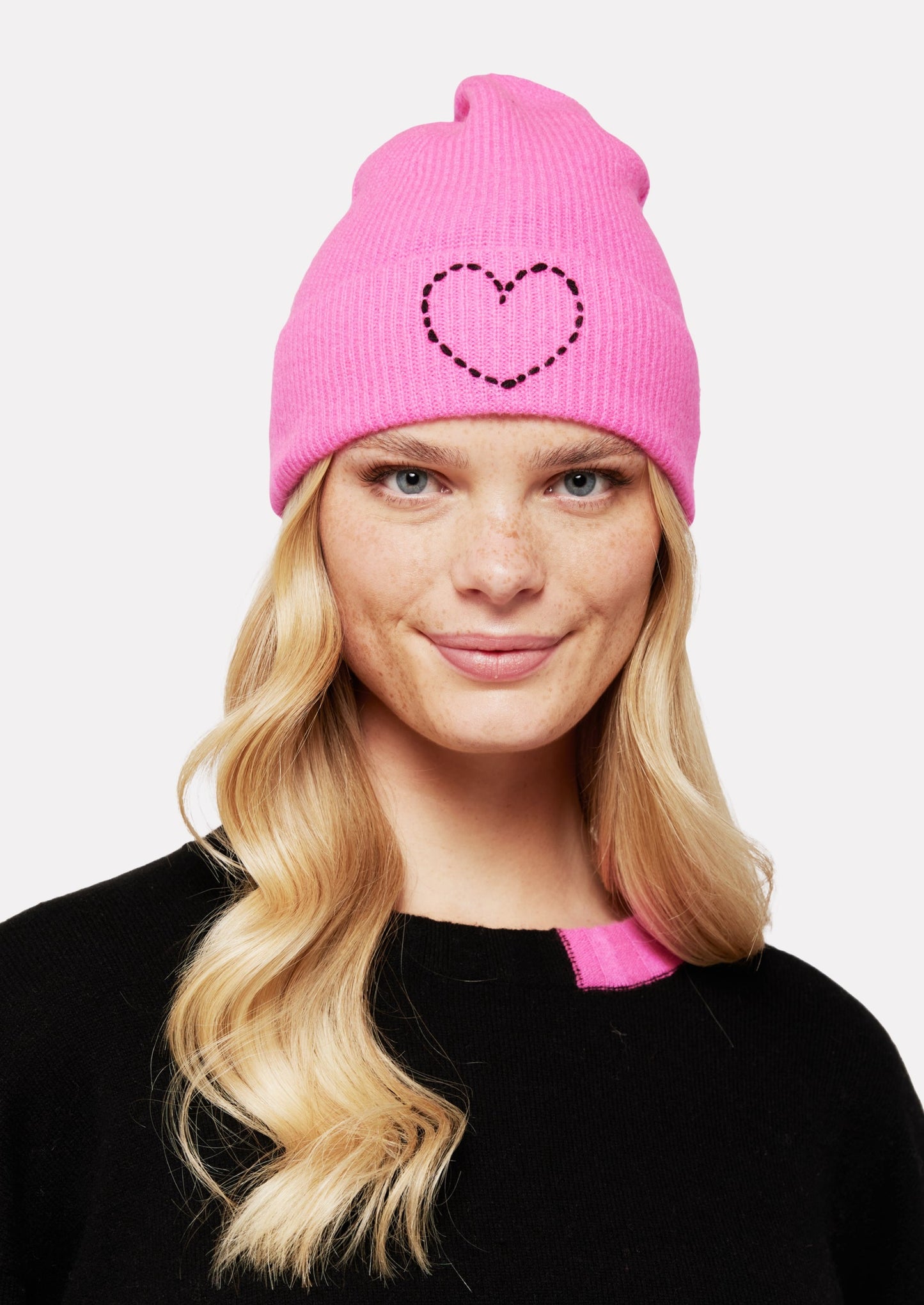 heart emb hat
