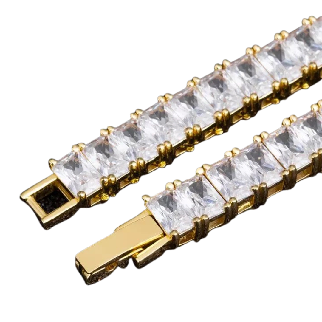 FIRST CLASS NECKLACE
