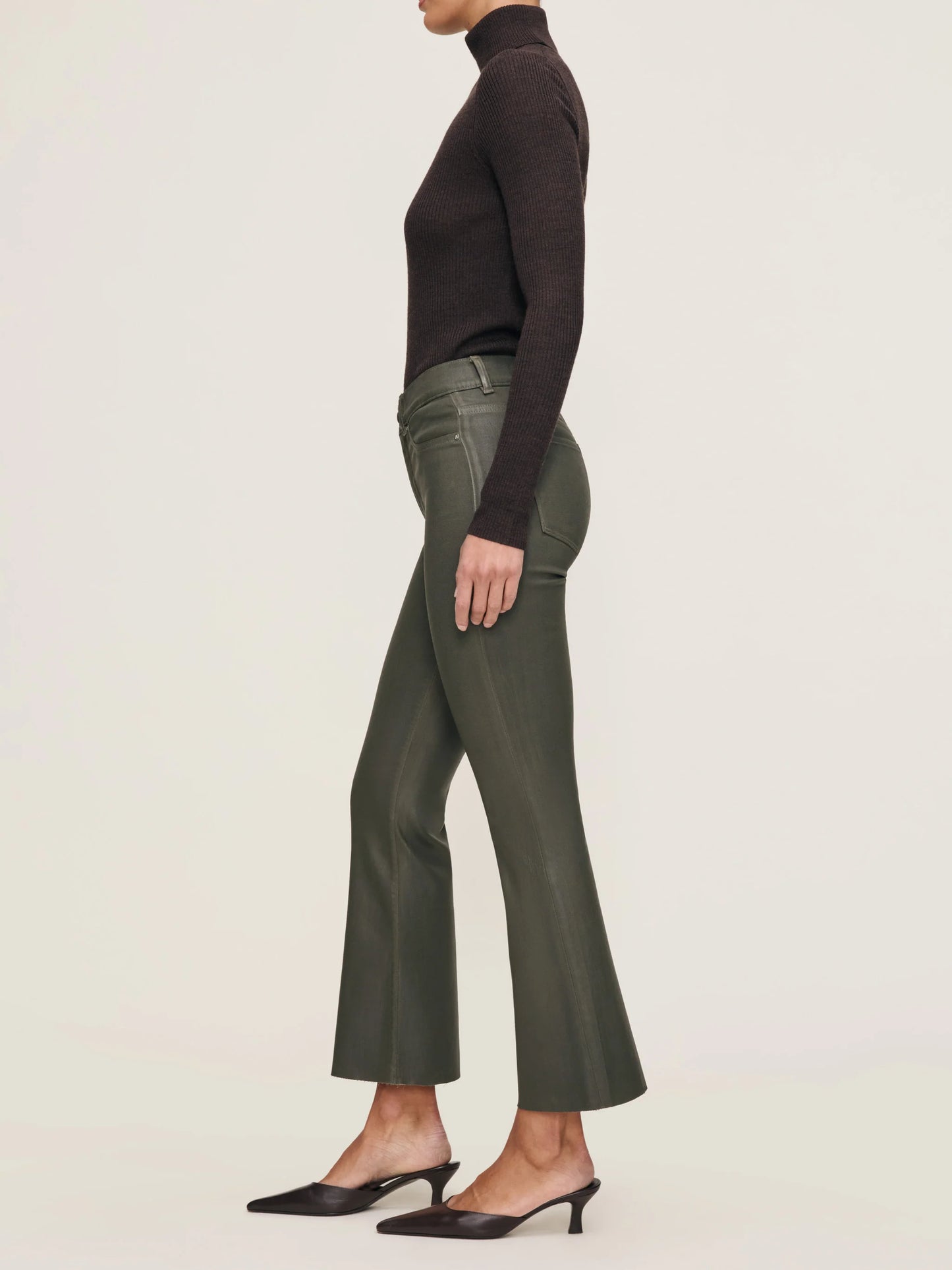 MOSS BRIDGET CROP