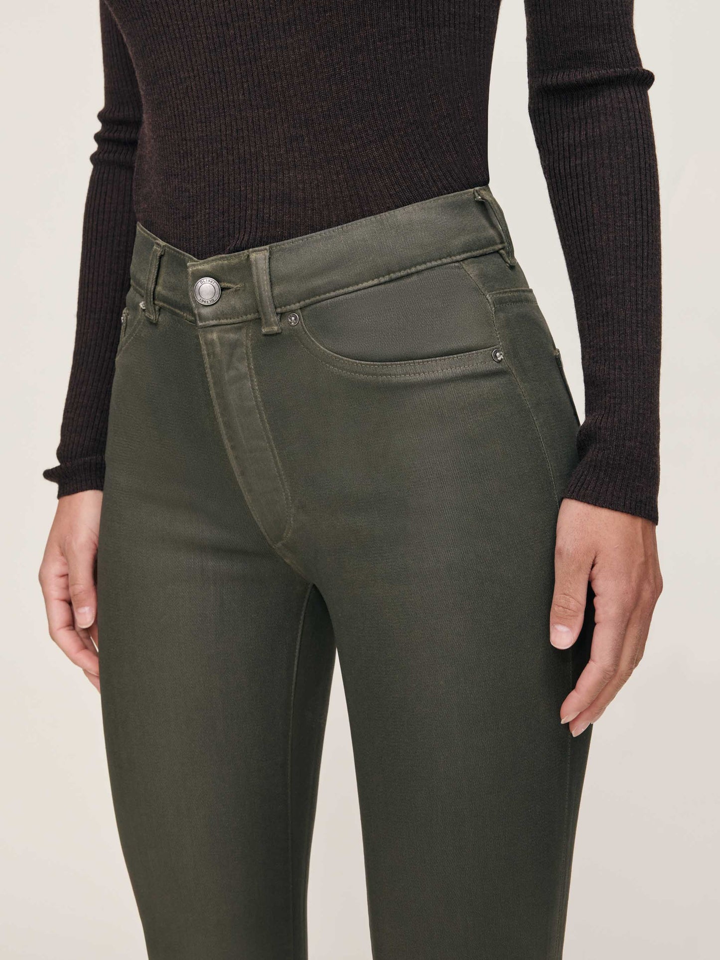MOSS BRIDGET CROP