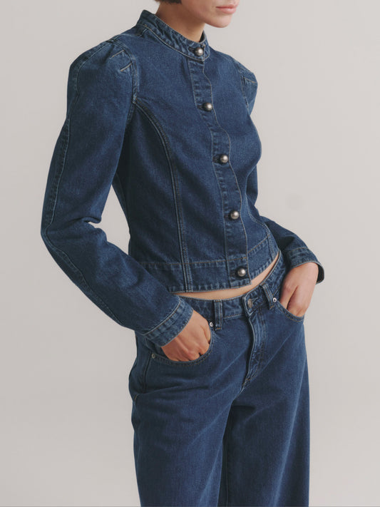 SCULPTED TOP