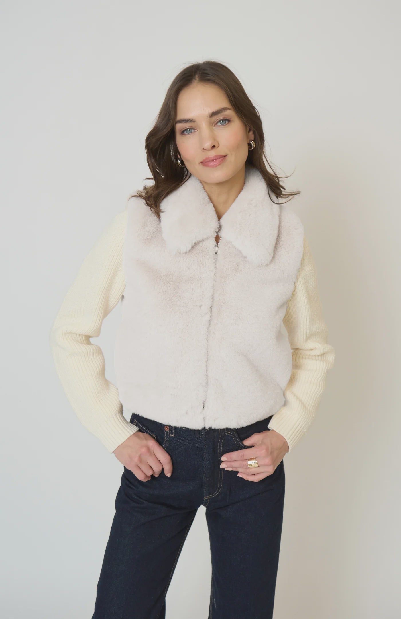 GIA SWEATER