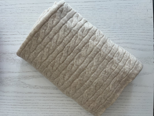 CABLE SCARF