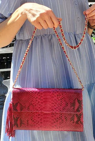 MAGENTA PYTHON CLUTCH (REMOVABLE CHAIN AND TASSEL)